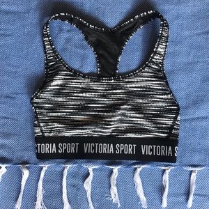 Victoria’s Secret SPORT bra- XS